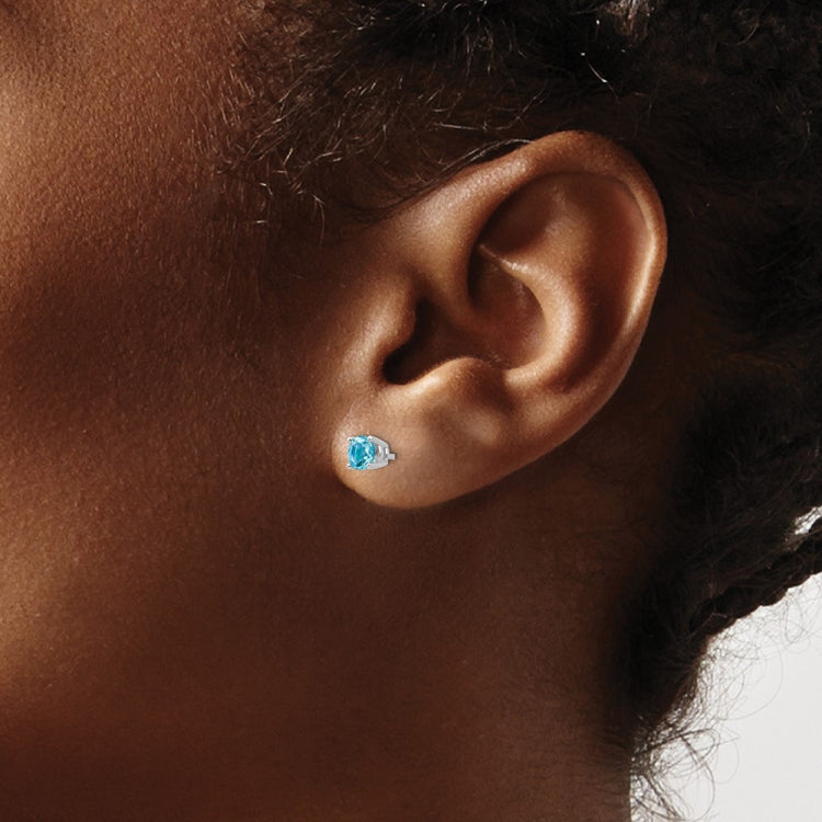 14k White Gold 4mm Round Blue Topaz Post Earrings