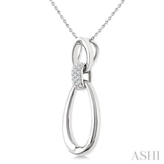 1/10 Ctw Open Window Oval Shape Link Round Cut Diamond Fashion Pendant With Chain in Sterling Silver