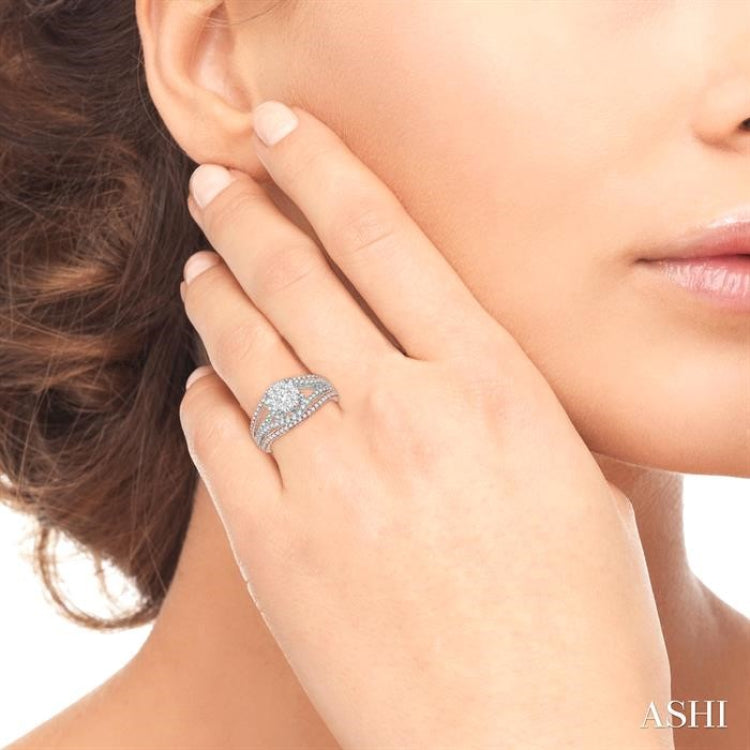 1 1/10 Ctw Round Diamond Lovebright Engagement Ring in 14K White and Rose Gold