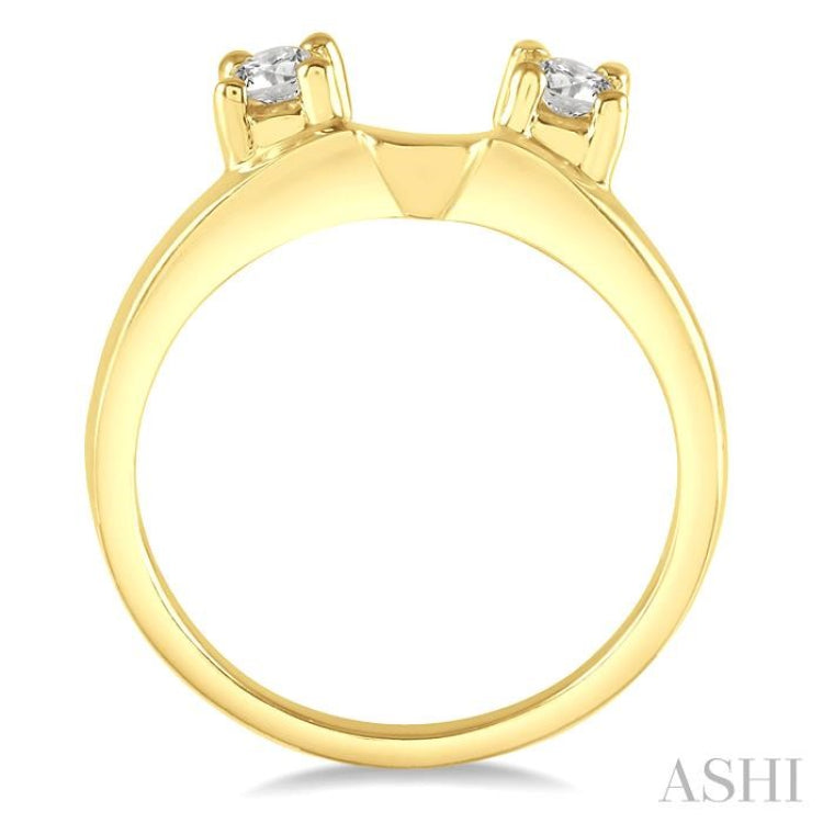 1/4 Ctw Round Cut Diamond Wrap Ring in 14K Yellow Gold