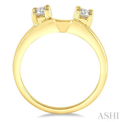 1/4 Ctw Round Cut Diamond Wrap Ring in 14K Yellow Gold