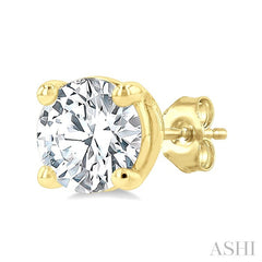 1 1/2 Ctw Round Cut Diamond Stud Earrings in 14K Yellow Gold