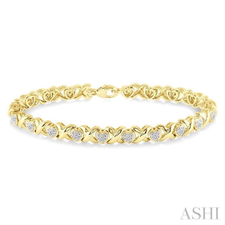 1/10 Ctw 'X' and Heart Round Cut Diamond Bracelet in Yellow Gold Vermeil