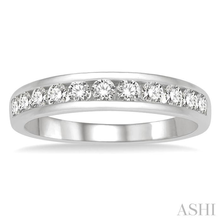 1/2 Ctw Channel Set 11 Stone Round Cut Diamond Wedding Band in 14K White Gold