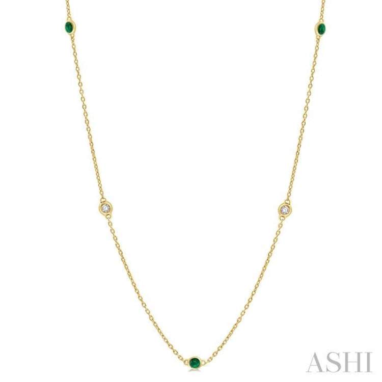 2.25 MM Emerald and 1/4 Ctw Round Cut Diamond Precious Station Necklace in 14K Yellow Gold