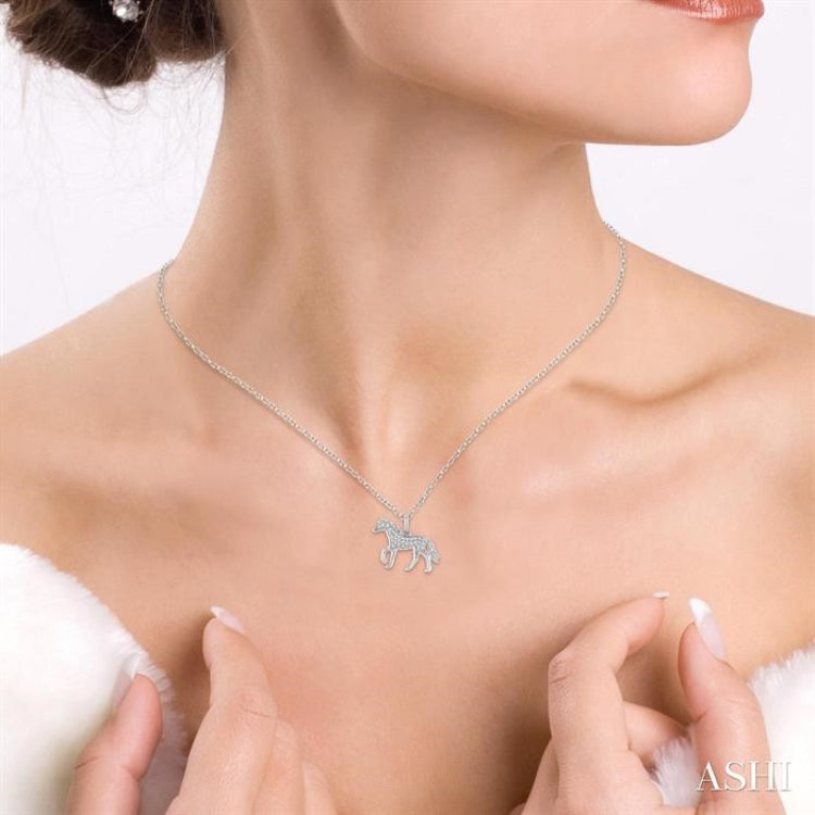 1/10 Ctw Petite Horse Round Cut Diamond Fashion Pendant With Chain in 10K White Gold