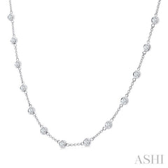2 Ctw Bezel Set Round Cut Diamond Station Necklace in 14K White Gold