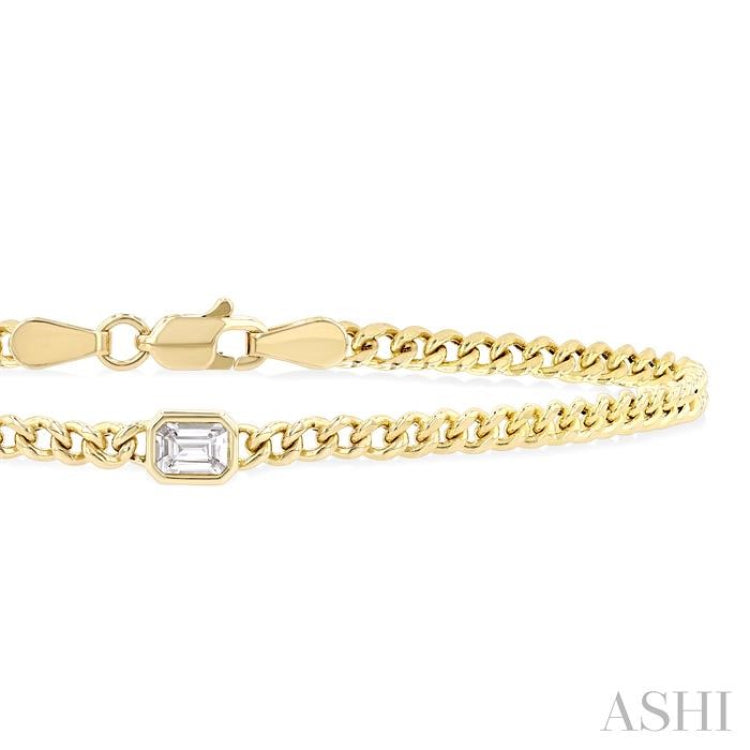 1/4 Ctw Emerald Cut Diamond Curb Link Bracelet in 14K Yellow Gold